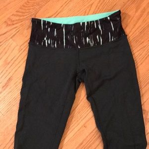 Lululemon reversible long workout leggings